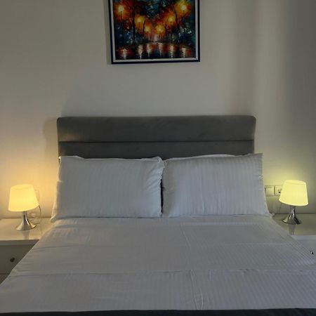 Saranda Hotel Extérieur photo