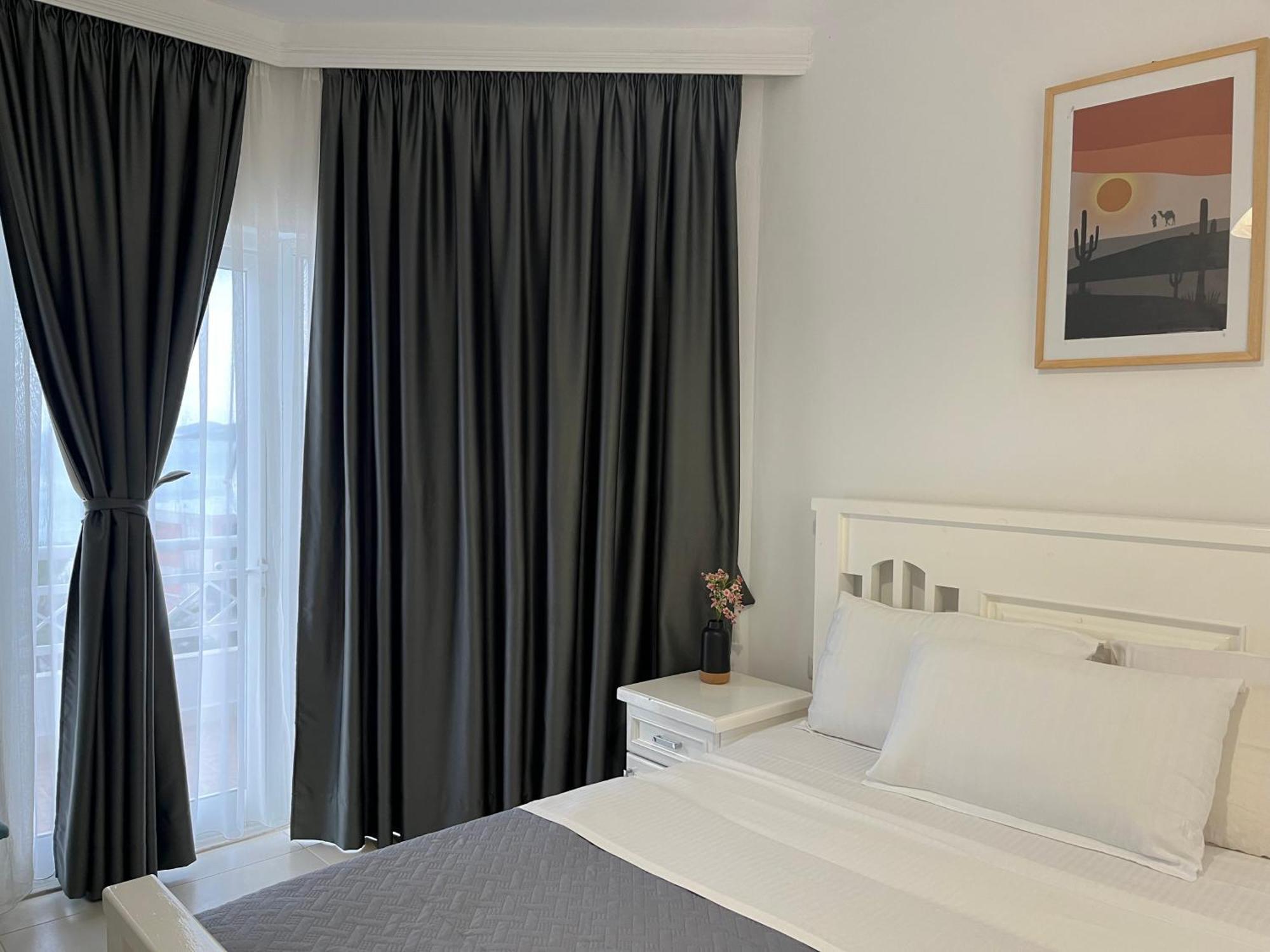 Saranda Hotel Extérieur photo